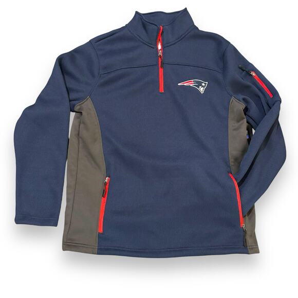 NWT New England Patriots NFL Team Apparel 1/4 Zip Size Medium Pullover Sweater - Picture 1 of 8